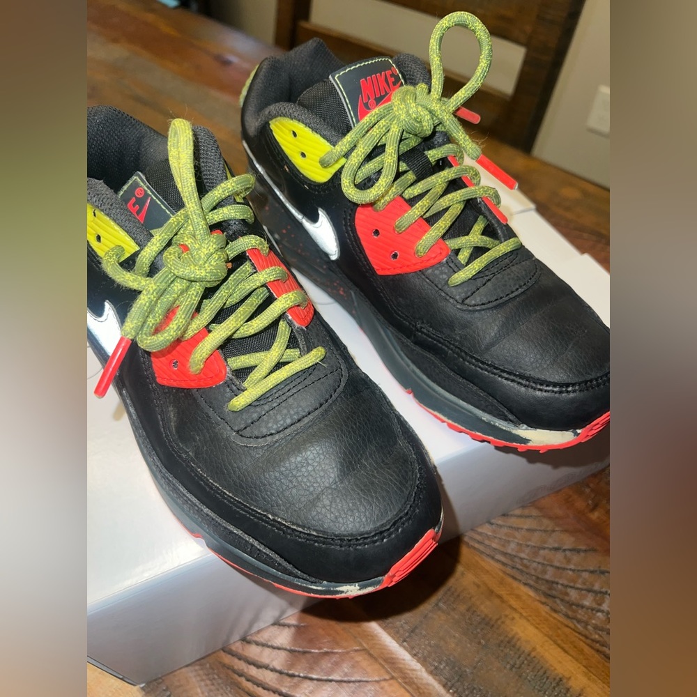 Nice pair of kids Nikes